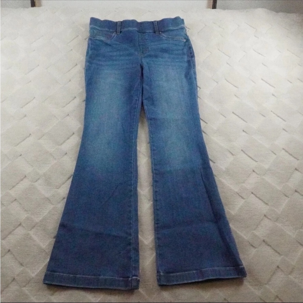 Spanx Pull On Flare Leg Jean Womens Large Blue Denim in Vintage Indigo Stretchy